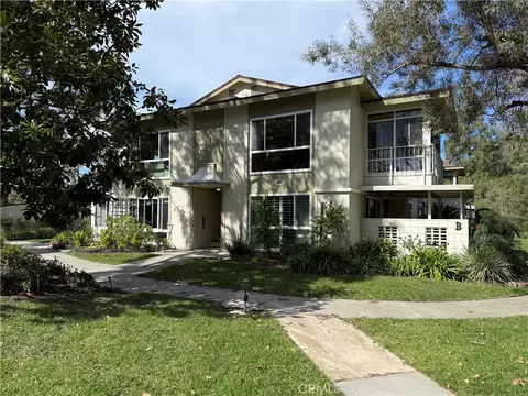 891 Ronda Sevilla #O, Laguna Woods, CA 92637