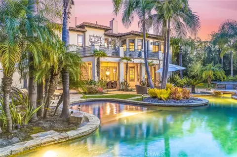 25101 Anvil Cir, Laguna Hills, CA 92653