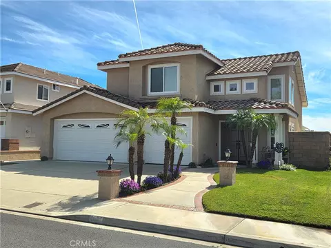 10 Moccasin Trl, Trabuco Canyon, CA 92679