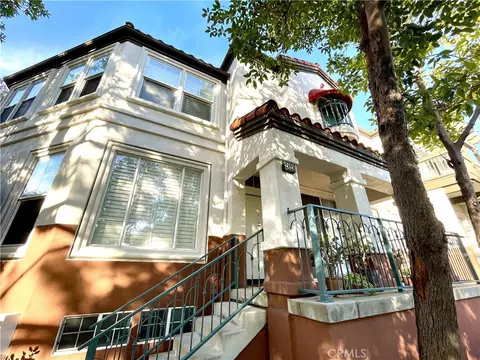 2828 Ballesteros Ln, Tustin, CA 92782