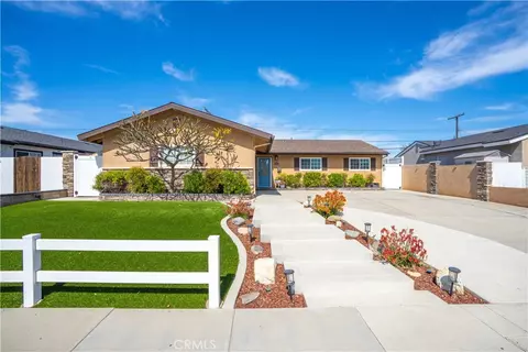 4611 Myra, Cypress, CA 90630