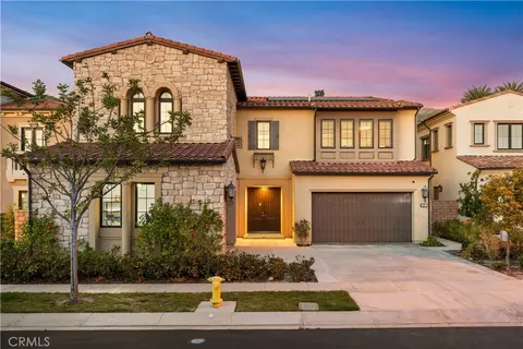 221 Clear Fls, Irvine, CA 92602