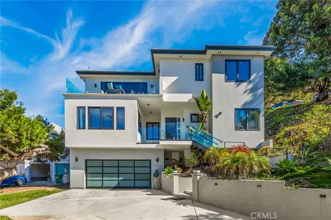 3350 Oliphant St, San Diego, CA 92106
