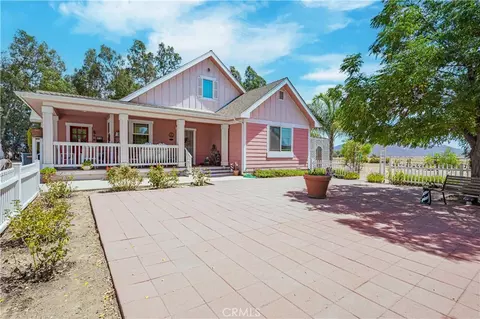 28200 Patterson Ave, Winchester, CA 92596
