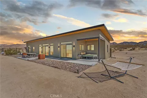 7190 Lawrence Ave, Joshua Tree, CA 92252