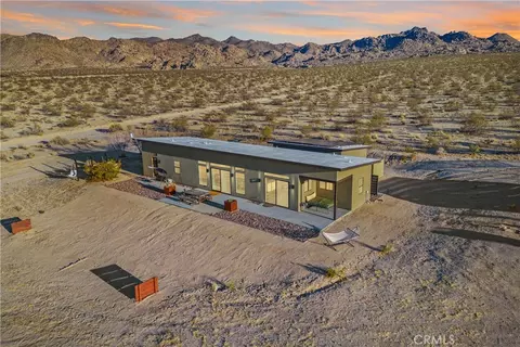 7190 Lawrence Ave, Joshua Tree, CA 92252