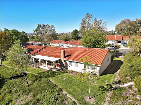 27952 Calle Casal, Mission Viejo, CA 92692