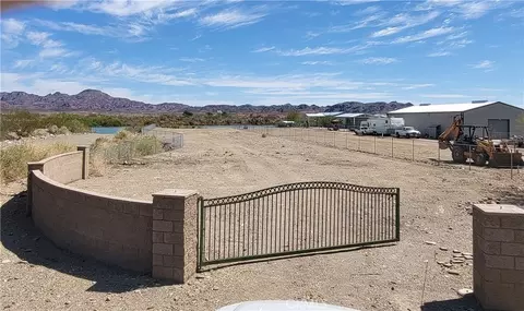 2678 Rio Vista Way, Palo Verde, CA 92266