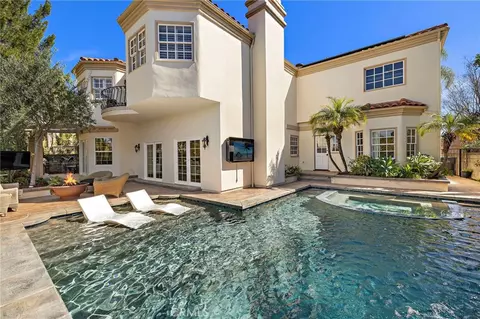 22051 Oak Grv, Mission Viejo, CA 92692