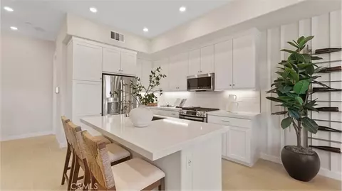 1345 Snowberry Pl, Montebello, CA 90640