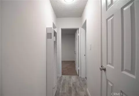 Entry Way - 906 E Imperial, El Segundo, CA 90245 photo 1 of 3