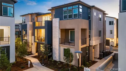 118 Abacus #1, Irvine, CA 92618