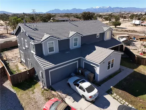 12909 Pearblossom St, Hesperia, CA 92344