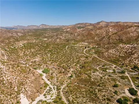 4292 Davis Ranch Rd, Phelan, CA 92371 photo 44