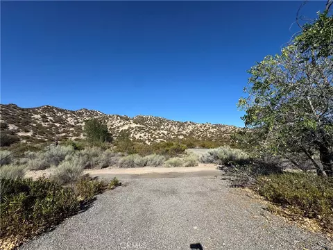 4292 Davis Ranch Rd, Phelan, CA 92371 photo 12