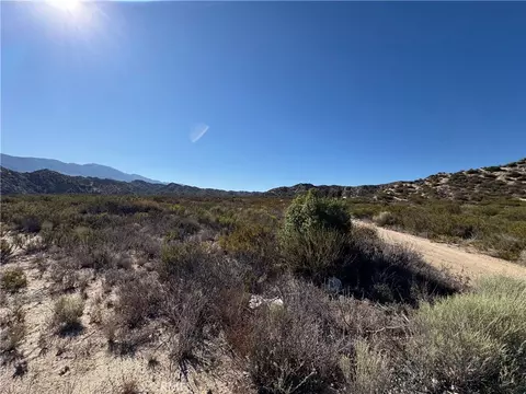 4292 Davis Ranch Rd, Phelan, CA 92371 photo 4