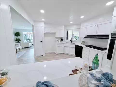 1400 S Sunkist St #102, Anaheim, CA 92806