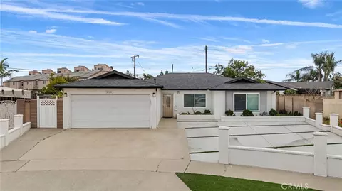 8922 Jennrich Ave, Westminster, CA 92683
