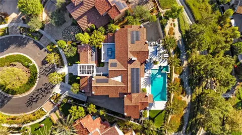 View/Area - 2 Thomas Rd, Ladera Ranch, CA 92694 photo 1 of 2