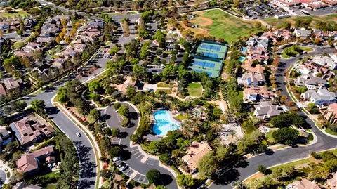 View/Area - 2 Thomas Rd, Ladera Ranch, CA 92694 photo 2 of 2