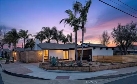 629 S Yorba, Orange, CA 92869