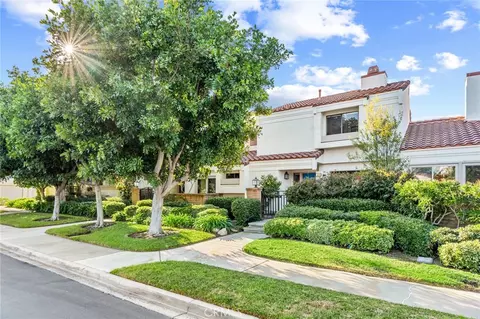 45 Morena, Irvine, CA 92612