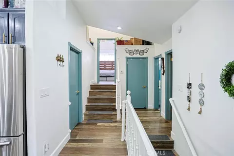 Entry Way - 23095 Hemlock, Crestline, CA 92325 photo 3 of 5
