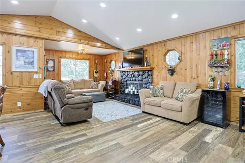 Living - 23095 Hemlock, Crestline, CA 92325 photo 1 of 2