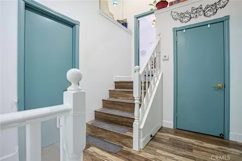 Entry Way - 23095 Hemlock, Crestline, CA 92325 photo 4 of 5