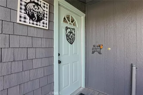 Entry Way - 23095 Hemlock, Crestline, CA 92325 photo 1 of 5