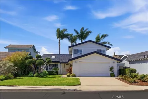 20621 Reef Ln, Huntington Beach, CA 92646