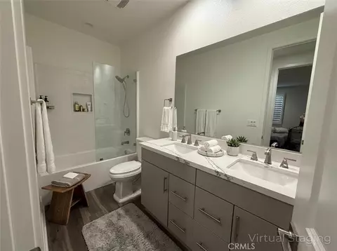 Bath - 30339 Roebuck Ct, Menifee, CA 92584 photo 2 of 2