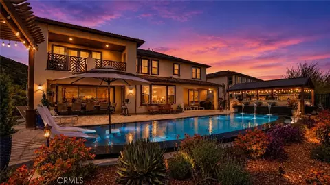 18601 Juniper Spgs, Canyon Country, CA 91387
