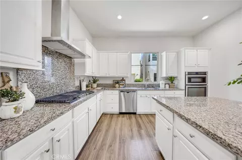 Kitchen - 104 Interval, Irvine, CA 92618 photo 2 of 4
