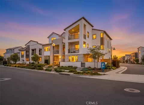 427 Flycatcher, Irvine, CA 92618
