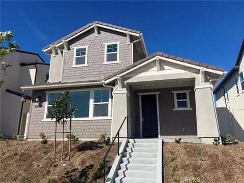 10757 Citrus Dr, Ventura, CA 93004