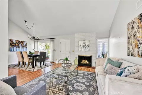 16 Woodpine Dr, Irvine, CA 92604