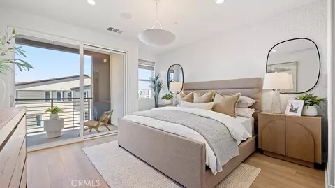 832 Sonia, Irvine, CA 92618 photo 9