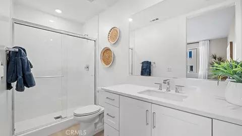 832 Sonia, Irvine, CA 92618 photo 18