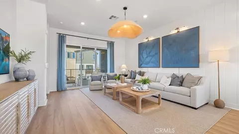 832 Sonia, Irvine, CA 92618 photo 6