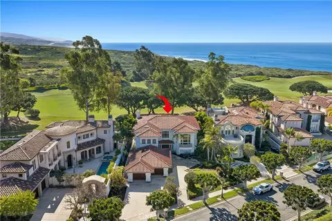 20 Pelican Pt, Newport Coast, CA 92657