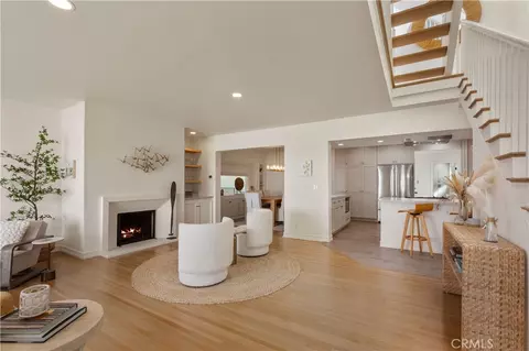 Living - 5537 E Seaside Walk, Long Beach, CA 90803 photo 1 of 6