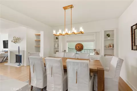 Dining - 5537 E Seaside Walk, Long Beach, CA 90803 photo 2 of 2