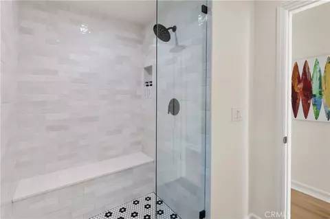 Bath - 5537 E Seaside Walk, Long Beach, CA 90803 photo 4 of 4