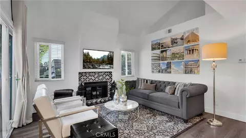 125 Briarglen, Irvine, CA 92614