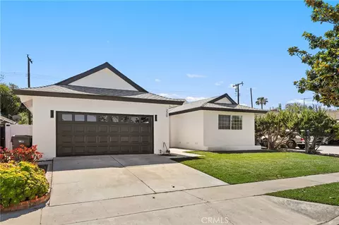 220 Gwynwood Ave, La Habra, CA 90631