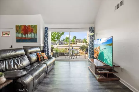 25712 Le Parc #20, Lake Forest, CA 92630