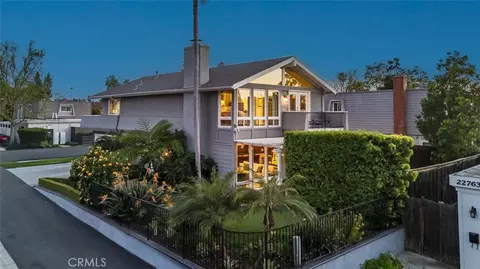 22761 Islamare Ln, Lake Forest, CA 92630