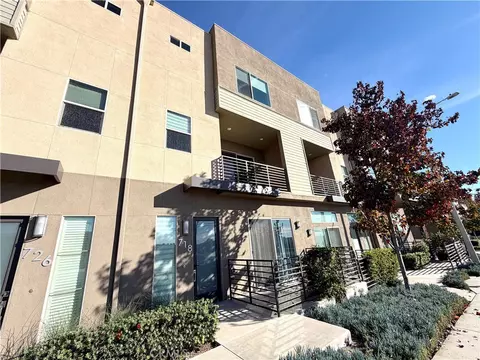 718 Central Ave, Upland, CA 91786