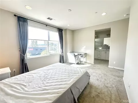 718 Central Ave, Upland, CA 91786 photo 9
